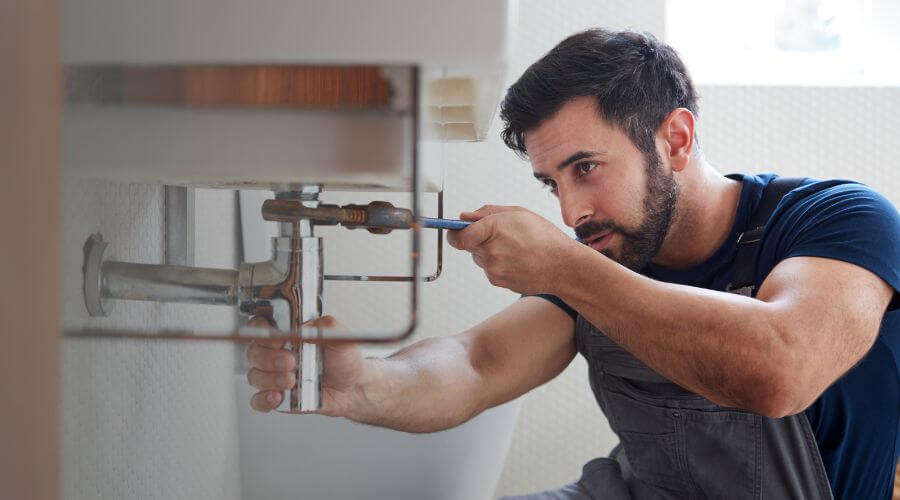 Sink faucet installation in Putney, KY